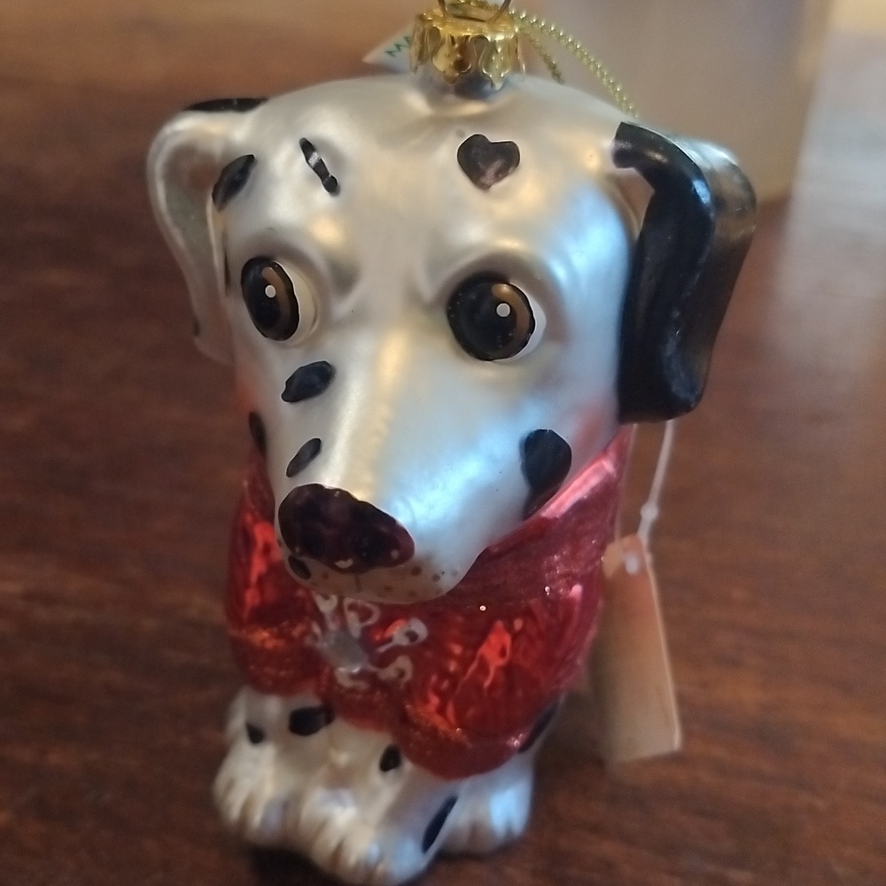 Christhomas corp. Ornament